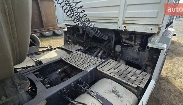 Білий Рено Магнум, об'ємом двигуна 12.13 л та пробігом 900 тис. км за 26000 $, фото 3 на Automoto.ua