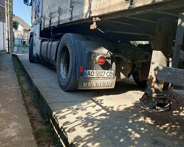 Белый Рено Магнум, объемом двигателя 12 л и пробегом 950 тыс. км за 7000 $, фото 2 на Automoto.ua