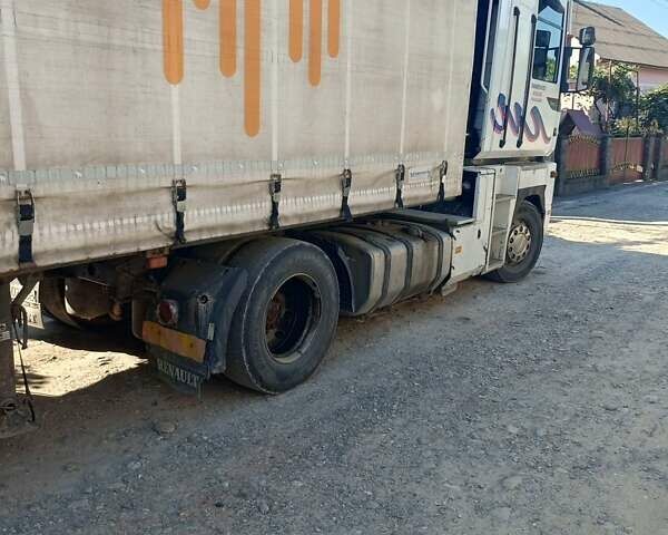 Белый Рено Магнум, объемом двигателя 12 л и пробегом 950 тыс. км за 7000 $, фото 11 на Automoto.ua
