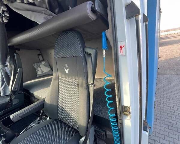 Белый Рено Магнум, объемом двигателя 11.93 л и пробегом 1 тыс. км за 15000 $, фото 17 на Automoto.ua