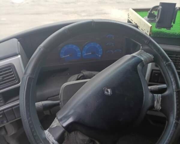 Белый Рено Магнум, объемом двигателя 11.9 л и пробегом 1 тыс. км за 7000 $, фото 11 на Automoto.ua