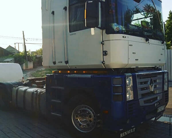 Белый Рено Магнум, объемом двигателя 12.78 л и пробегом 1000 тыс. км за 5000 $, фото 7 на Automoto.ua