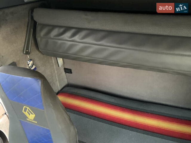 Білий Рено Магнум, об'ємом двигуна 12 л та пробігом 825 тис. км за 4000 $, фото 4 на Automoto.ua