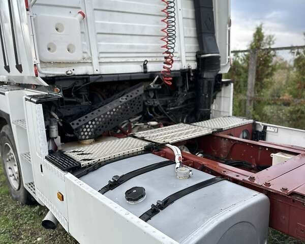 Білий Рено Магнум, об'ємом двигуна 11.9 л та пробігом 800 тис. км за 6500 $, фото 1 на Automoto.ua