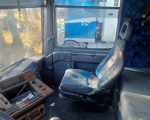 Белый Рено Магнум, объемом двигателя 12 л и пробегом 10 тыс. км за 3500 $, фото 6 на Automoto.ua