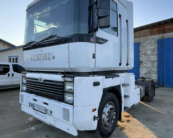 Белый Рено Магнум, объемом двигателя 11.9 л и пробегом 308 тыс. км за 4750 $, фото 10 на Automoto.ua