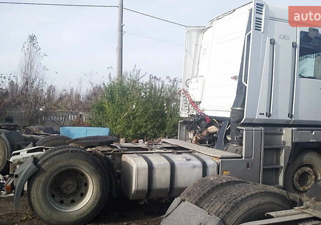 Білий Рено Магнум, об'ємом двигуна 12 л та пробігом 990 тис. км за 4100 $, фото 2 на Automoto.ua