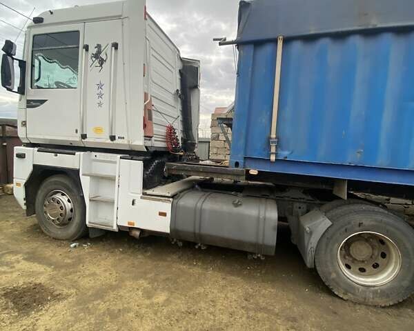 Білий Рено Магнум, об'ємом двигуна 11.93 л та пробігом 110 тис. км за 5200 $, фото 2 на Automoto.ua