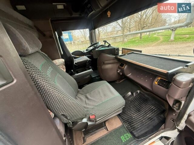 Белый Рено Магнум, объемом двигателя 12 л и пробегом 630 тыс. км за 5700 $, фото 90 на Automoto.ua