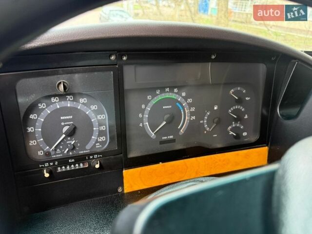 Белый Рено Магнум, объемом двигателя 12 л и пробегом 630 тыс. км за 5700 $, фото 69 на Automoto.ua