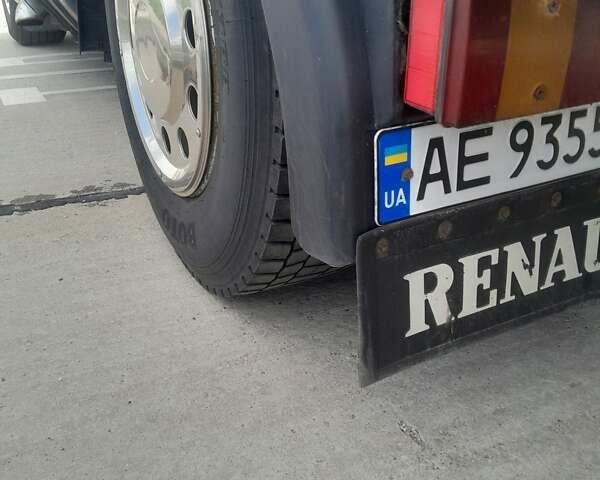 Белый Рено Магнум, объемом двигателя 11.93 л и пробегом 1 тыс. км за 9999 $, фото 12 на Automoto.ua