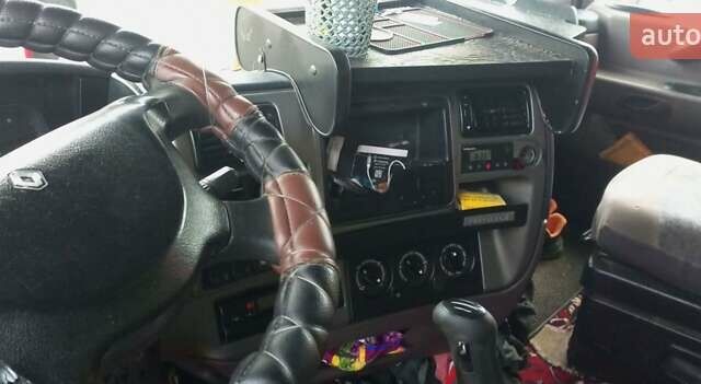 Белый Рено Магнум, объемом двигателя 11.93 л и пробегом 1000 тыс. км за 8000 $, фото 2 на Automoto.ua