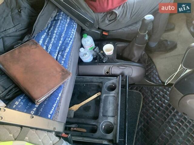 Белый Рено Магнум, объемом двигателя 12 л и пробегом 1 тыс. км за 9000 $, фото 8 на Automoto.ua