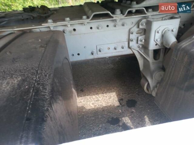 Белый Рено Магнум, объемом двигателя 11.93 л и пробегом 2 тыс. км за 6000 $, фото 3 на Automoto.ua