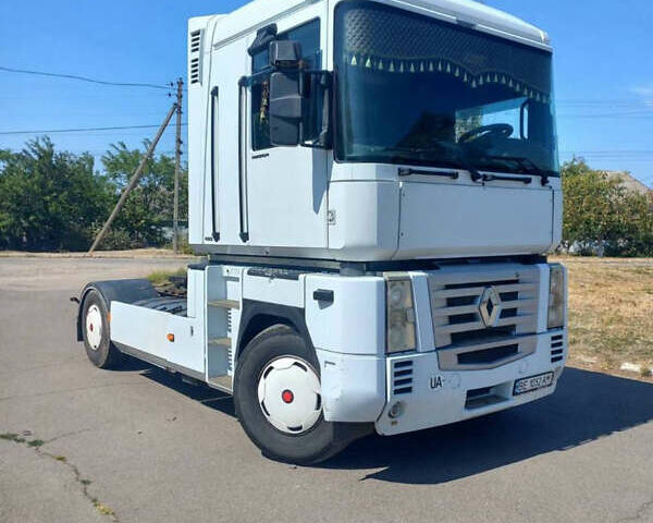 Белый Рено Магнум, объемом двигателя 0 л и пробегом 1 тыс. км за 5500 $, фото 6 на Automoto.ua