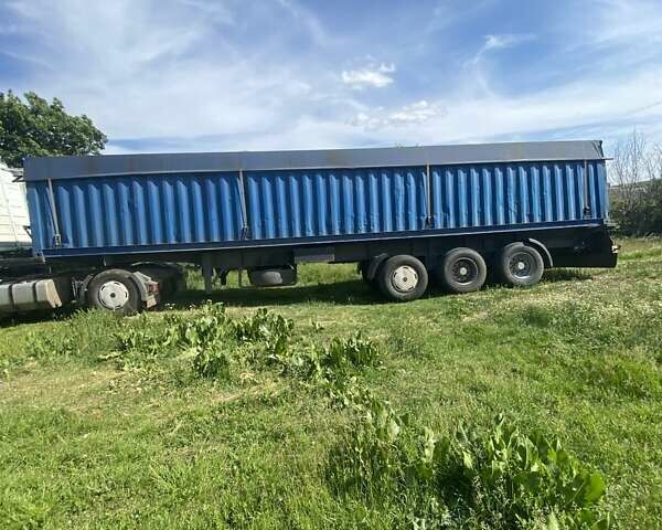 Белый Рено Магнум, объемом двигателя 11.93 л и пробегом 144 тыс. км за 9299 $, фото 4 на Automoto.ua
