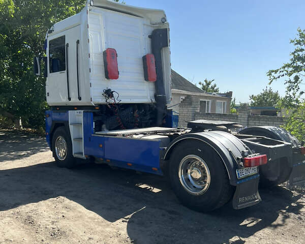 Белый Рено Магнум, объемом двигателя 12.5 л и пробегом 1 тыс. км за 15000 $, фото 19 на Automoto.ua