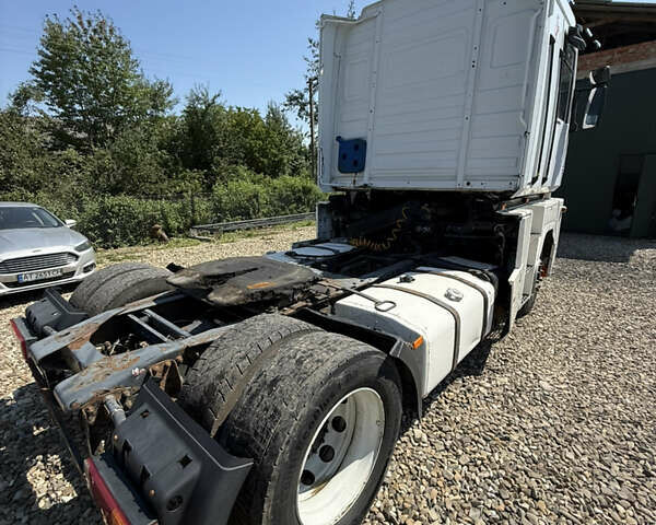 Рено Магнум 2004 у Коломые на Automoto.ua Білий Рено Магнум, об'ємом двигуна 10.85 л та пробігом 9 тис. км за 6500 $, фото 14 на Automoto.ua