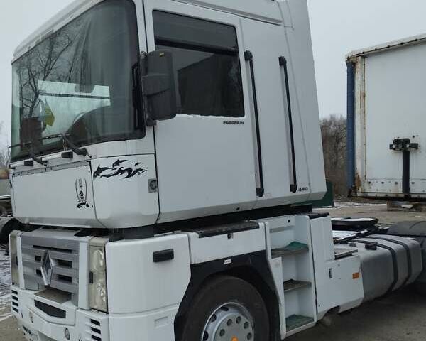 Білий Рено Магнум, об'ємом двигуна 11.93 л та пробігом 2 тис. км за 6500 $, фото 1 на Automoto.ua