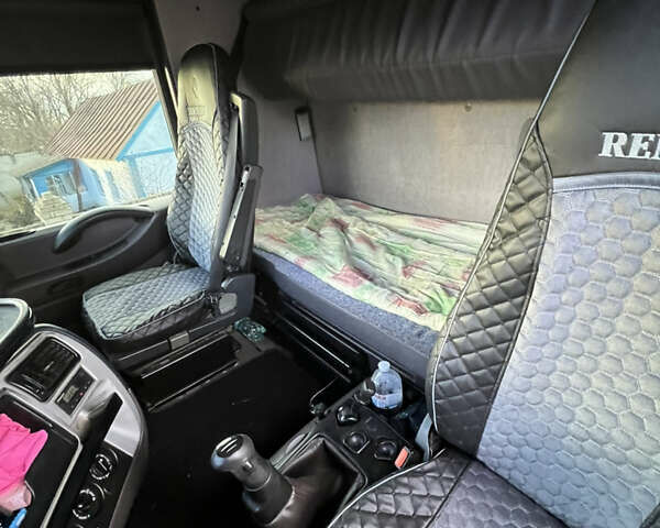 Белый Рено Магнум, объемом двигателя 12.5 л и пробегом 1 тыс. км за 15000 $, фото 5 на Automoto.ua