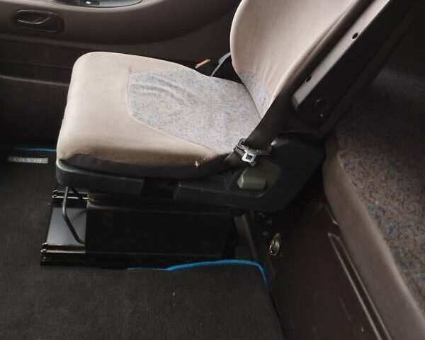 Білий Рено Магнум, об'ємом двигуна 11.93 л та пробігом 2 тис. км за 6000 $, фото 17 на Automoto.ua