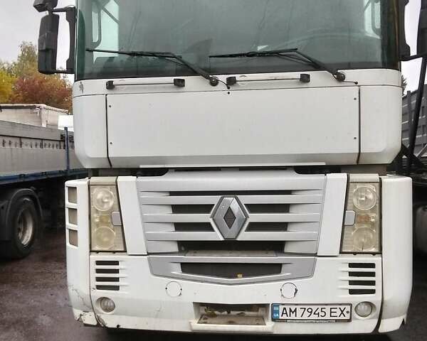 Белый Рено Магнум, объемом двигателя 12 л и пробегом 870 тыс. км за 4800 $, фото 5 на Automoto.ua