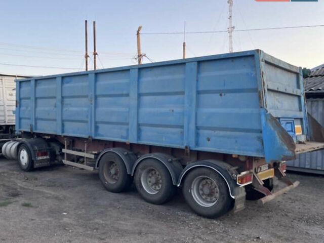 Белый Рено Магнум, объемом двигателя 11.93 л и пробегом 100 тыс. км за 6336 $, фото 3 на Automoto.ua