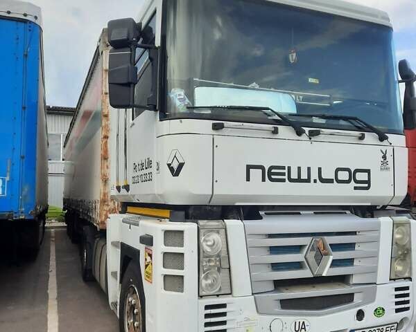 Белый Рено Магнум, объемом двигателя 12.8 л и пробегом 100 тыс. км за 10200 $, фото 1 на Automoto.ua