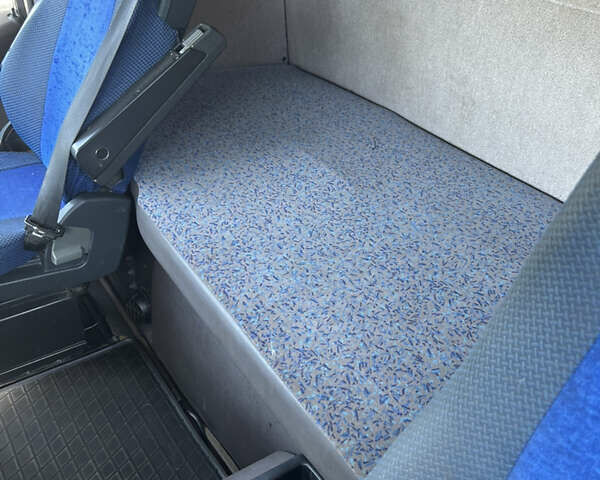 Белый Рено Магнум, объемом двигателя 11.93 л и пробегом 990 тыс. км за 7800 $, фото 8 на Automoto.ua