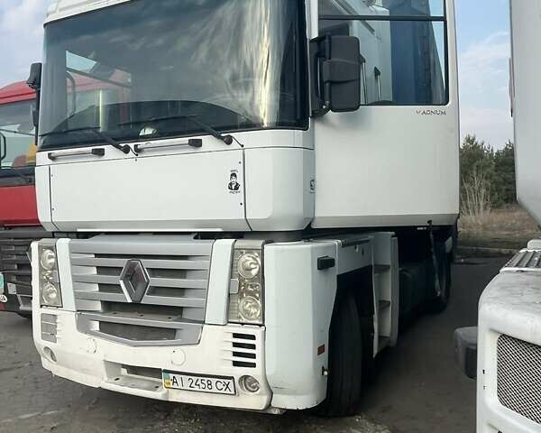 Білий Рено Магнум, об'ємом двигуна 12.13 л та пробігом 1000 тис. км за 9000 $, фото 4 на Automoto.ua