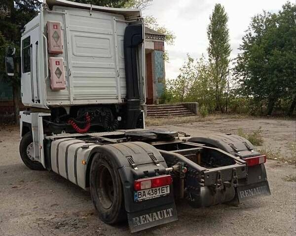Білий Рено Магнум, об'ємом двигуна 12.78 л та пробігом 962 тис. км за 7900 $, фото 4 на Automoto.ua