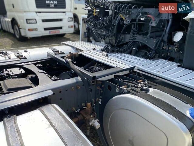 Белый Рено Магнум, объемом двигателя 12.9 л и пробегом 1 тыс. км за 10650 $, фото 29 на Automoto.ua