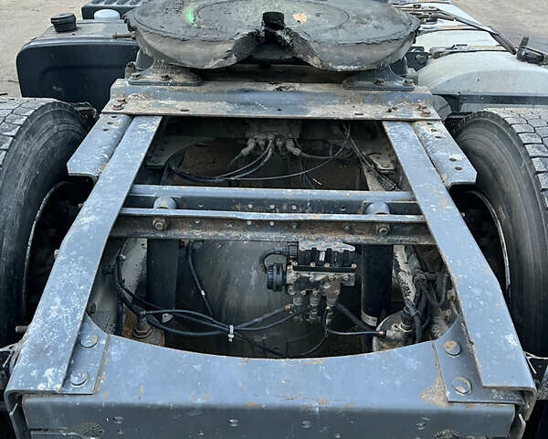 Белый Рено Магнум, объемом двигателя 0 л и пробегом 1000 тыс. км за 9000 $, фото 5 на Automoto.ua