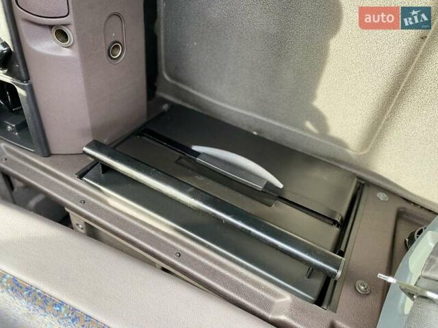 Белый Рено Магнум, объемом двигателя 12.9 л и пробегом 1 тыс. км за 10650 $, фото 51 на Automoto.ua
