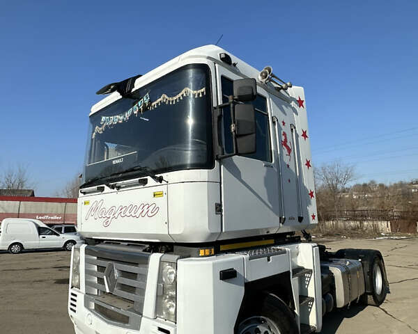 Белый Рено Магнум, объемом двигателя 0 л и пробегом 160 тыс. км за 7999 $, фото 12 на Automoto.ua