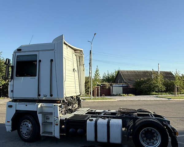 Білий Рено Магнум, об'ємом двигуна 12.78 л та пробігом 125 тис. км за 8500 $, фото 12 на Automoto.ua