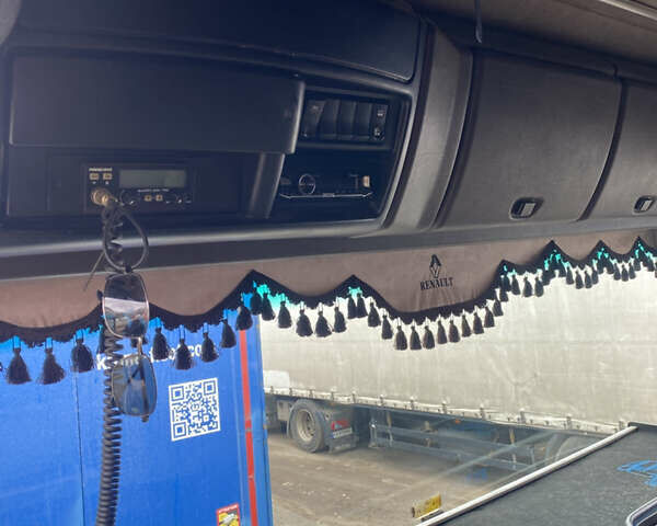 Рено Магнум 2007 в Киеве на Automoto.ua Белый Рено Магнум, объемом двигателя 12.8 л и пробегом 1 тыс. км за 7500 $, фото 14 на Automoto.ua