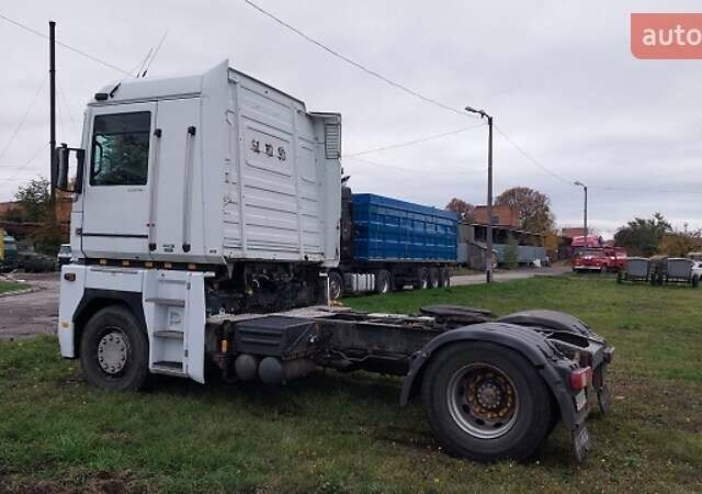 Білий Рено Магнум, об'ємом двигуна 12.8 л та пробігом 129 тис. км за 6652 $, фото 2 на Automoto.ua