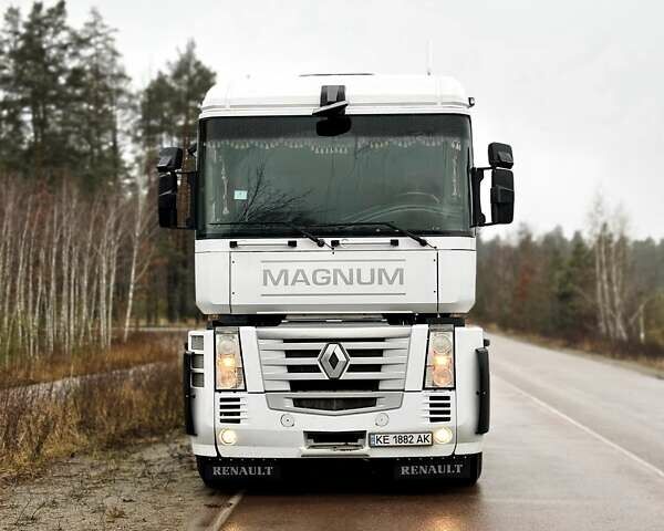 Белый Рено Магнум, объемом двигателя 12.78 л и пробегом 1 тыс. км за 9200 $, фото 1 на Automoto.ua
