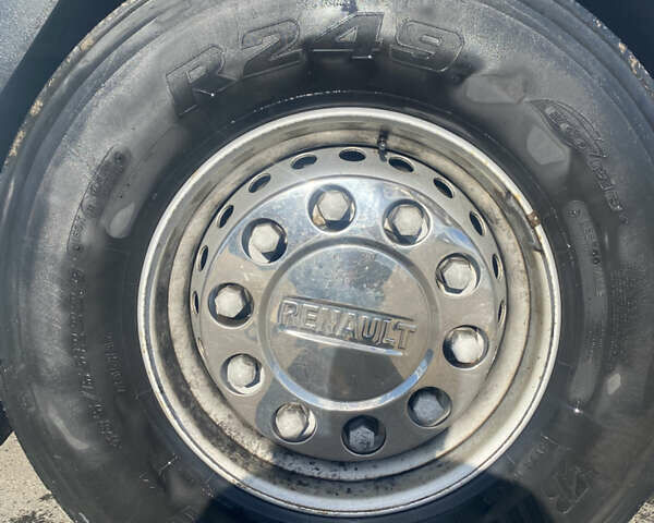 Рено Магнум 2007 в Киеве на Automoto.ua Белый Рено Магнум, объемом двигателя 12.8 л и пробегом 1 тыс. км за 7500 $, фото 3 на Automoto.ua