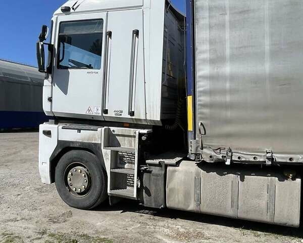 Белый Рено Магнум, объемом двигателя 0 л и пробегом 1 тыс. км за 18500 $, фото 2 на Automoto.ua