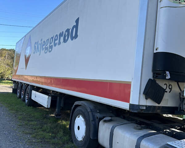 Белый Рено Магнум, объемом двигателя 12.78 л и пробегом 898 тыс. км за 30000 $, фото 6 на Automoto.ua