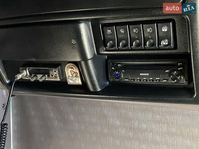Білий Рено Магнум, об'ємом двигуна 12.9 л та пробігом 100 тис. км за 11900 $, фото 23 на Automoto.ua