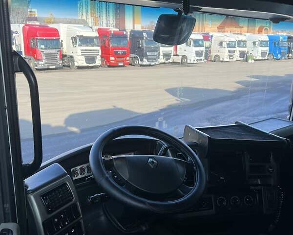 Белый Рено Магнум, объемом двигателя 12.78 л и пробегом 775 тыс. км за 10700 $, фото 29 на Automoto.ua