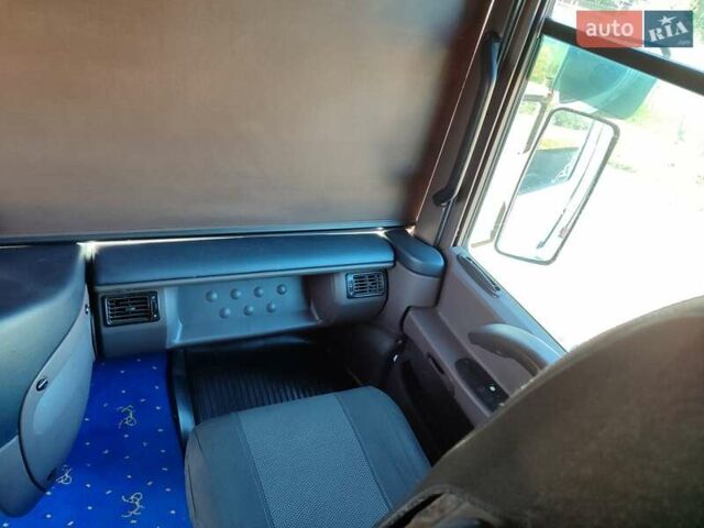 Белый Рено Магнум, объемом двигателя 12.78 л и пробегом 921 тыс. км за 15000 $, фото 1 на Automoto.ua