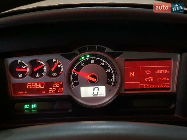 Білий Рено Магнум, об'ємом двигуна 12.9 л та пробігом 100 тис. км за 11900 $, фото 18 на Automoto.ua