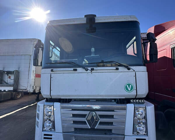 Білий Рено Магнум, об'ємом двигуна 12.78 л та пробігом 990 тис. км за 12000 $, фото 1 на Automoto.ua