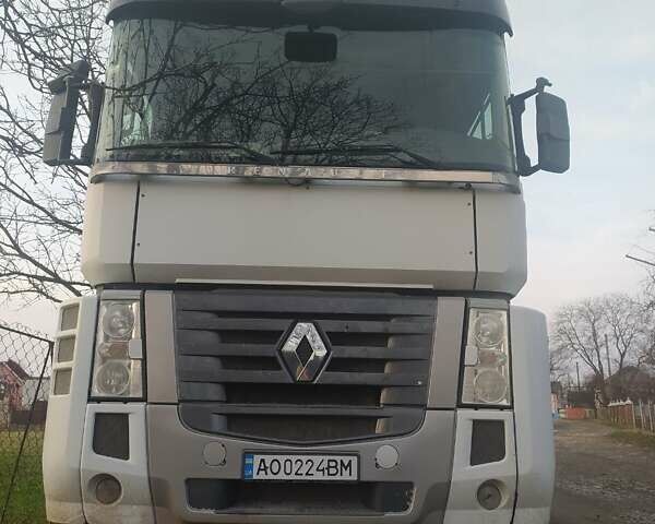 Белый Рено Магнум, объемом двигателя 12.78 л и пробегом 1 тыс. км за 7900 $, фото 3 на Automoto.ua