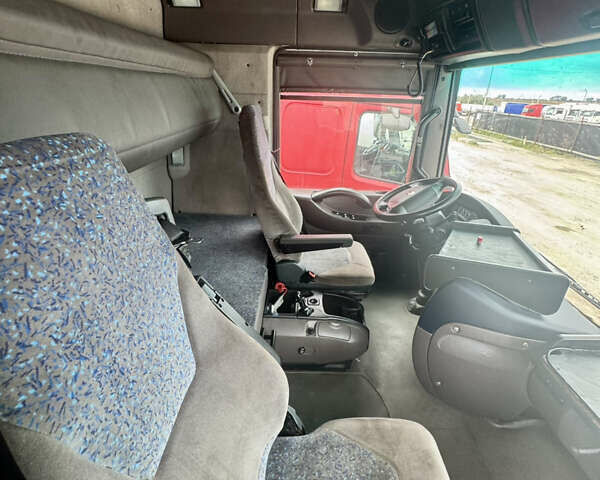 Белый Рено Магнум, объемом двигателя 12.78 л и пробегом 990 тыс. км за 12000 $, фото 56 на Automoto.ua