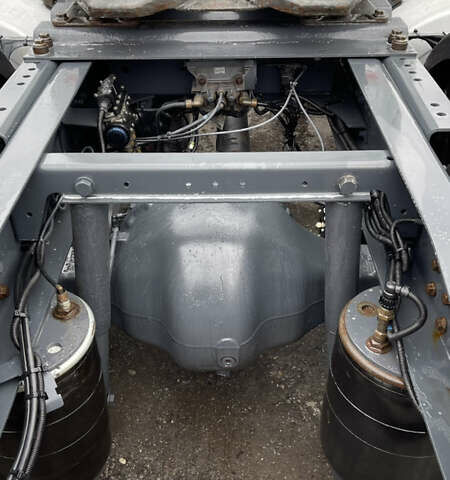 Белый Рено Магнум, объемом двигателя 12.9 л и пробегом 264 тыс. км за 15800 $, фото 11 на Automoto.ua